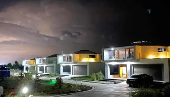 Ninth Private Residence - Гачуурт