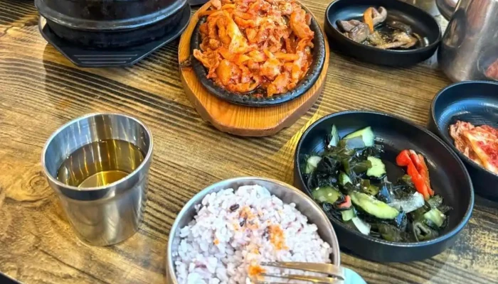 Dae Jo Young 2 Korean Restaurant -  Khool Und - Улаанбаатар
