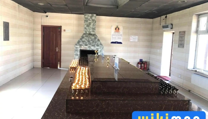 Divaazhingiin Tsetserlegt Khureelen Nyiu Semetri Dotor Tal - Төв