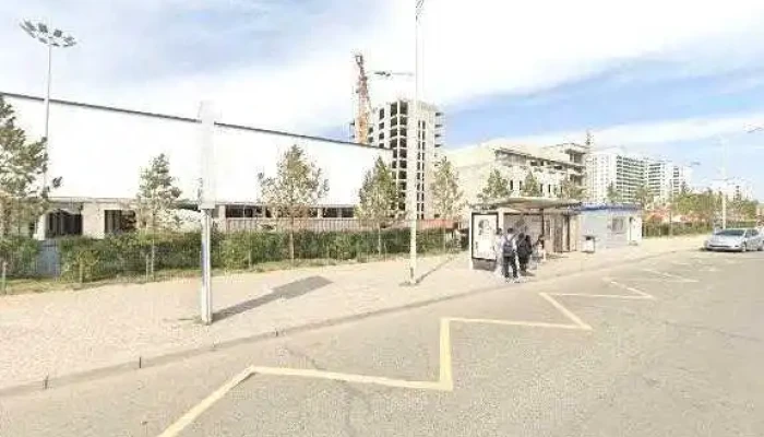 Emnelgiin Buudal Gudamzh Kharakh Bolon 360deg - Улаанбаатар