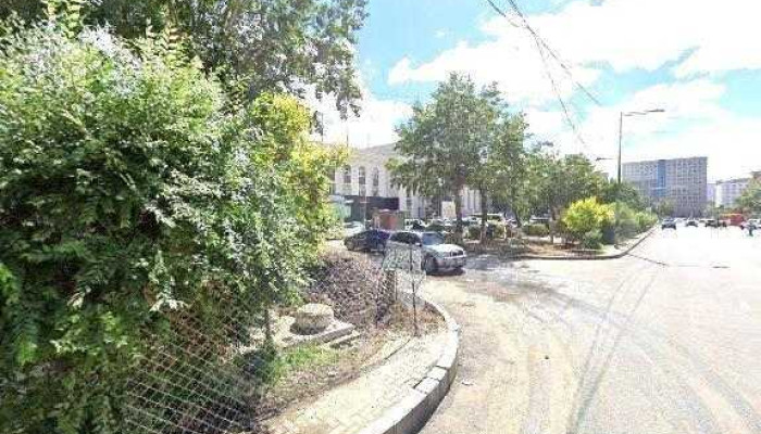 Internom -    Main Branch Gudamzh Kharakh Bolon 360deg - Улаанбаатар