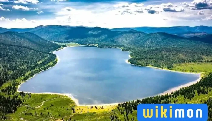 Khagiin Khar Nuur Bugd - Төв