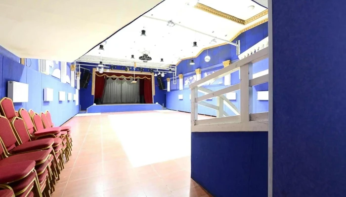 Khan -  Uul District Cultural Centre Khan -  Uul Duurgiin Soiolyn Tov Bugd - Улаанбаатар