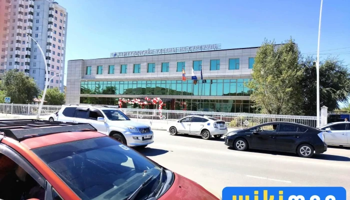 Khumuunlegiin Ukhaany Ikh Surguul Darkhan Salbar Bugd - Дархан