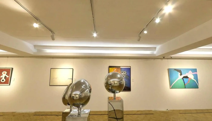 Mongolyn Uran Zurgiin Galerei Gudamzh Kharakh Bolon 360deg - Улаанбаатар
