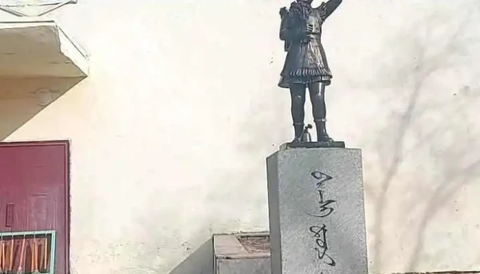 Orkhon Surguul Bugd - Хархорин