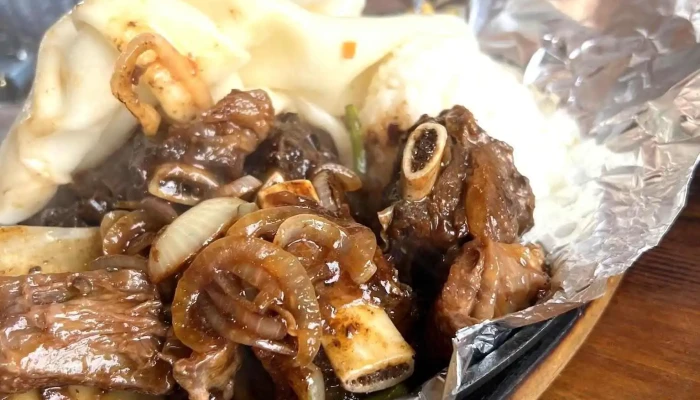 Restoran Mongolkoy Kukhni Khool Und - Налайх