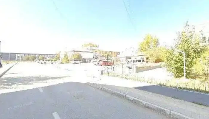 Tov Aimgiin Khodolmor Khalamzhiin Uilchilgeenii Gazar Bugd - Зуунмод