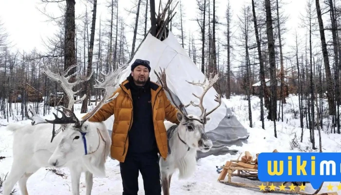 Travel guide to Mongolian reindeer herders - Гурвансайхан