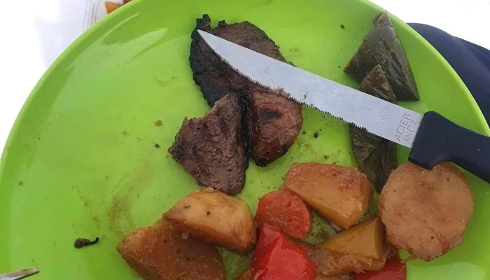 Wind Of’ ice Bbq Restaurant - Турт
