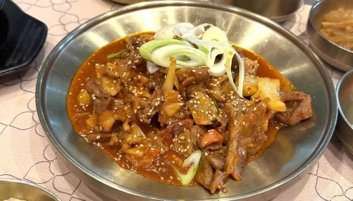 Yuna Korean Restaurant (Hunnu Mall branch) - Худ - 4 Хороо