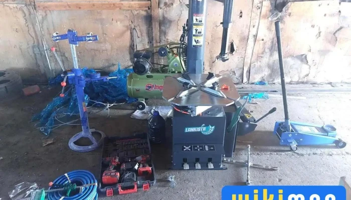 Засварын газар (Дугуй засвар, Гагнуур ) - Тэс