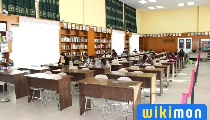 Улаанбаатар Хотын Төв Номын Сан - Улаанбаатар